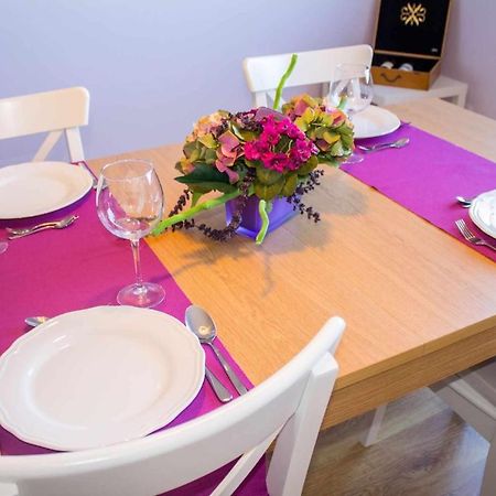וילה נובה דה גאיה Violet House Your Place To Stay מראה חיצוני תמונה