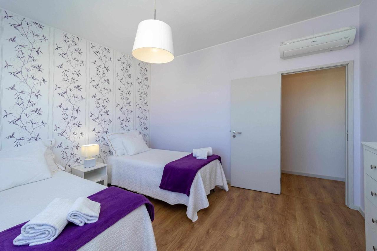 וילה נובה דה גאיה Violet House Your Place To Stay מראה חיצוני תמונה
