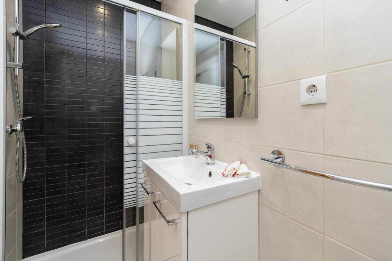 וילה נובה דה גאיה Violet House Your Place To Stay מראה חיצוני תמונה