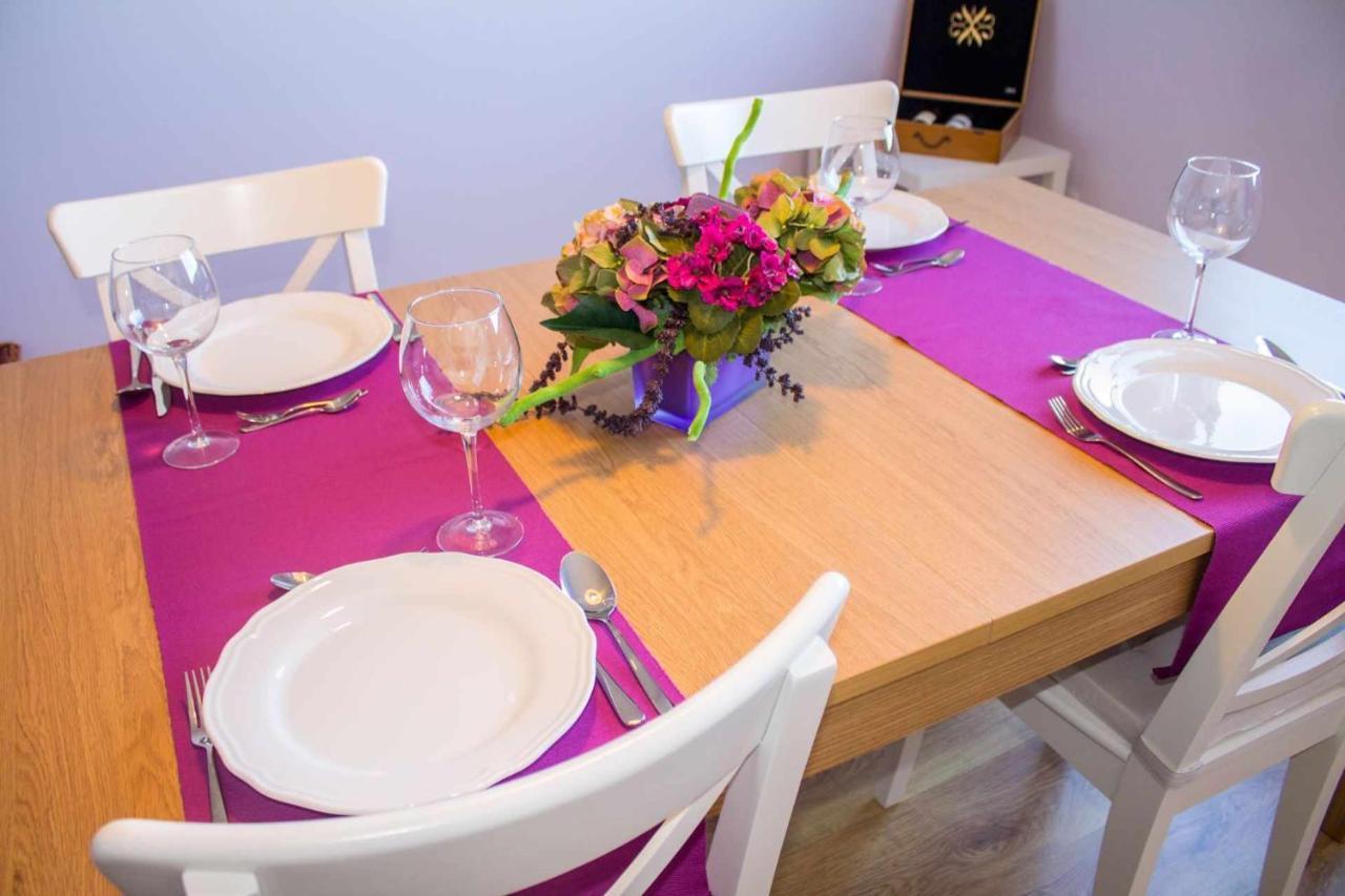 וילה נובה דה גאיה Violet House Your Place To Stay מראה חיצוני תמונה